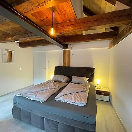 Hostel 24-7 Pasawa
